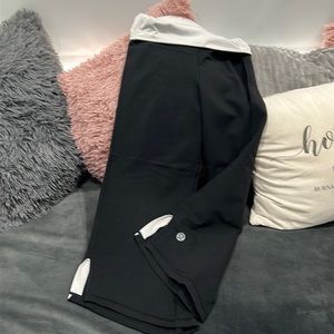 Lulelemon 3-4 flare pants